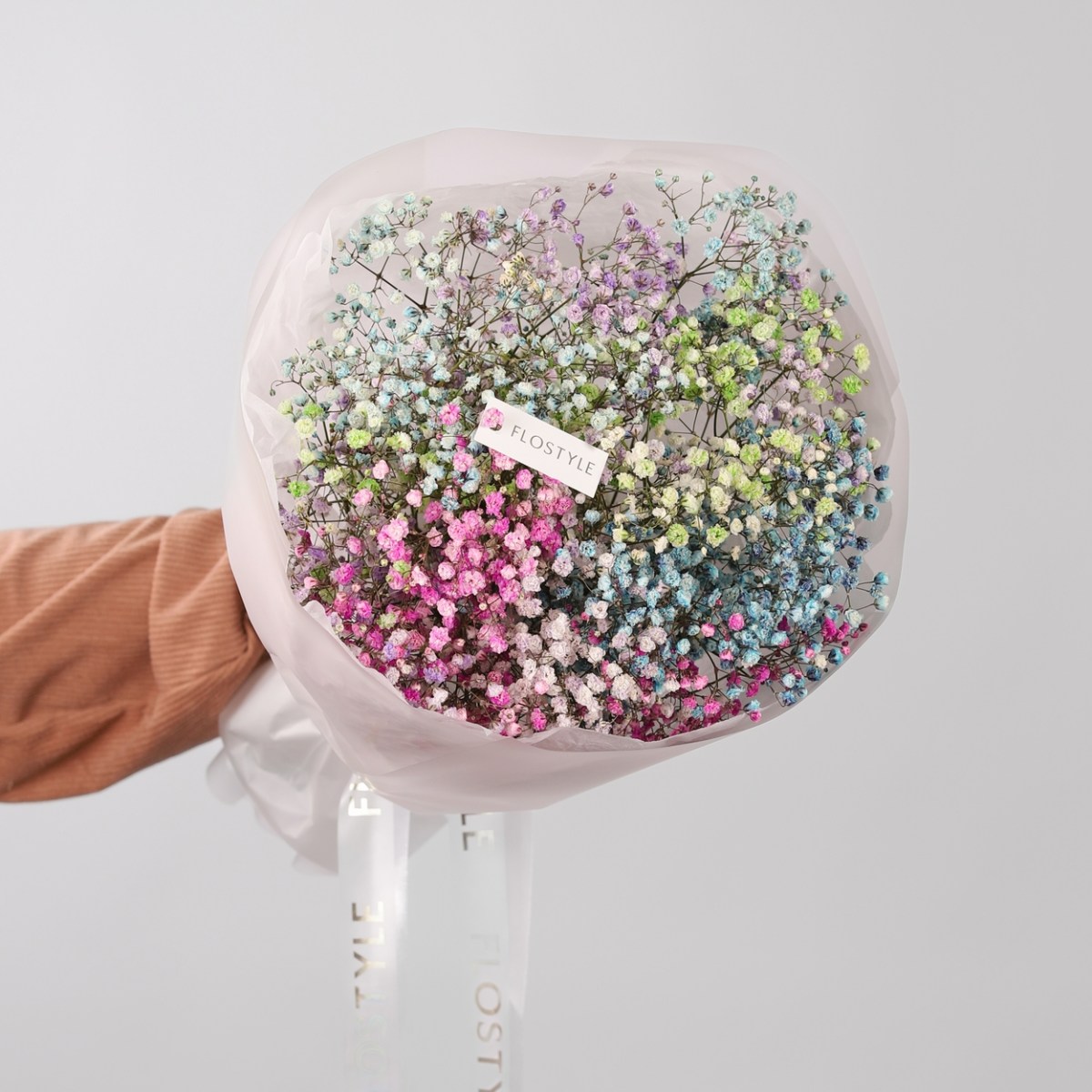 raduzhnaya gipsofila buket  6